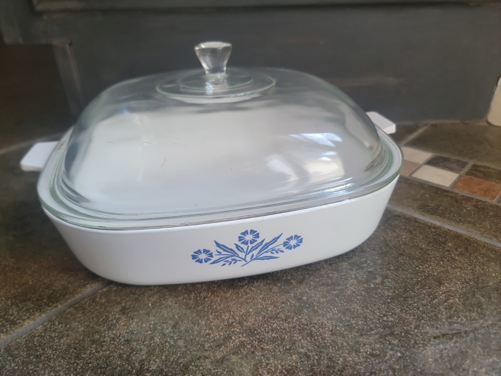 VTG CorningWare P-16-B Blue Cornflower 11″ Square Casserole Dish w/ Glass Lid