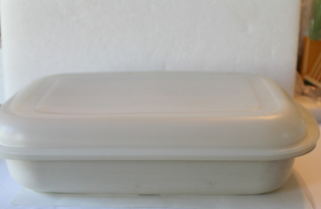 Vtg Tupperware Ultra 21 Casserole Dish 1742 Lid 1744, 1768-3 Lid 1769, 1741-4