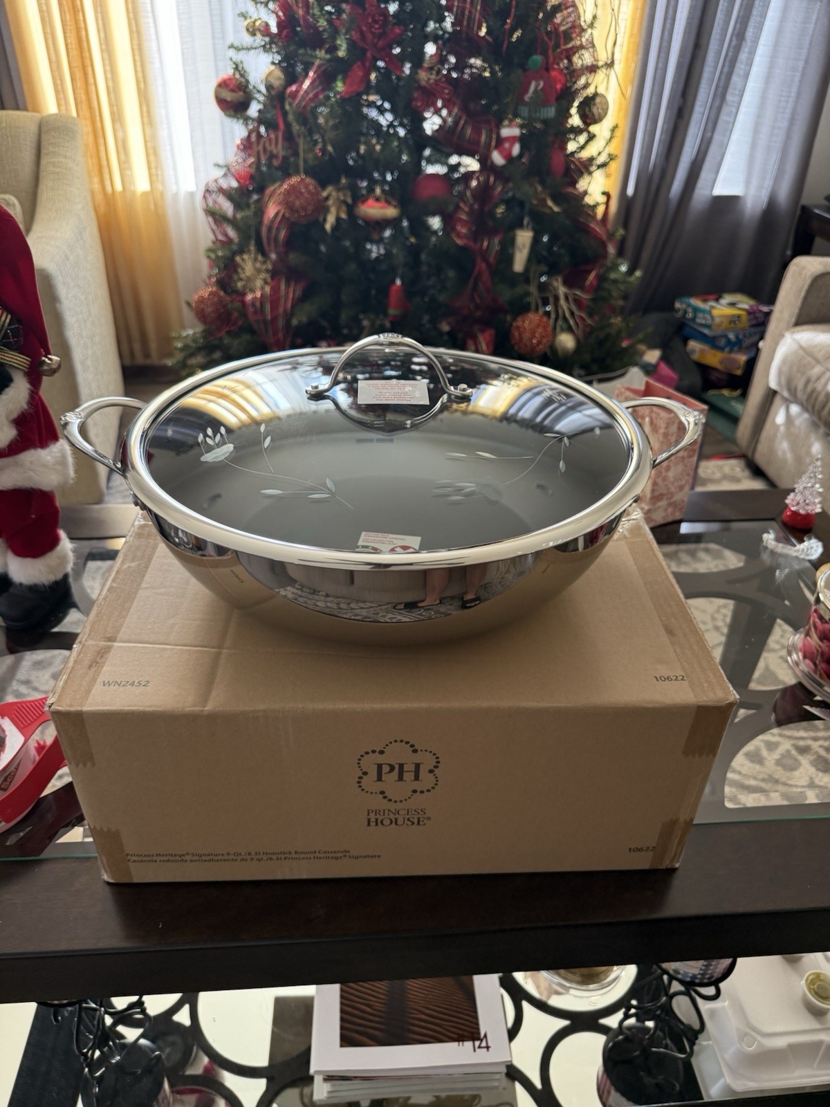 Princess House PRINCESS HERITAGE® SIGNATURE 9-Qt. Nonstick Round Casserole 10622