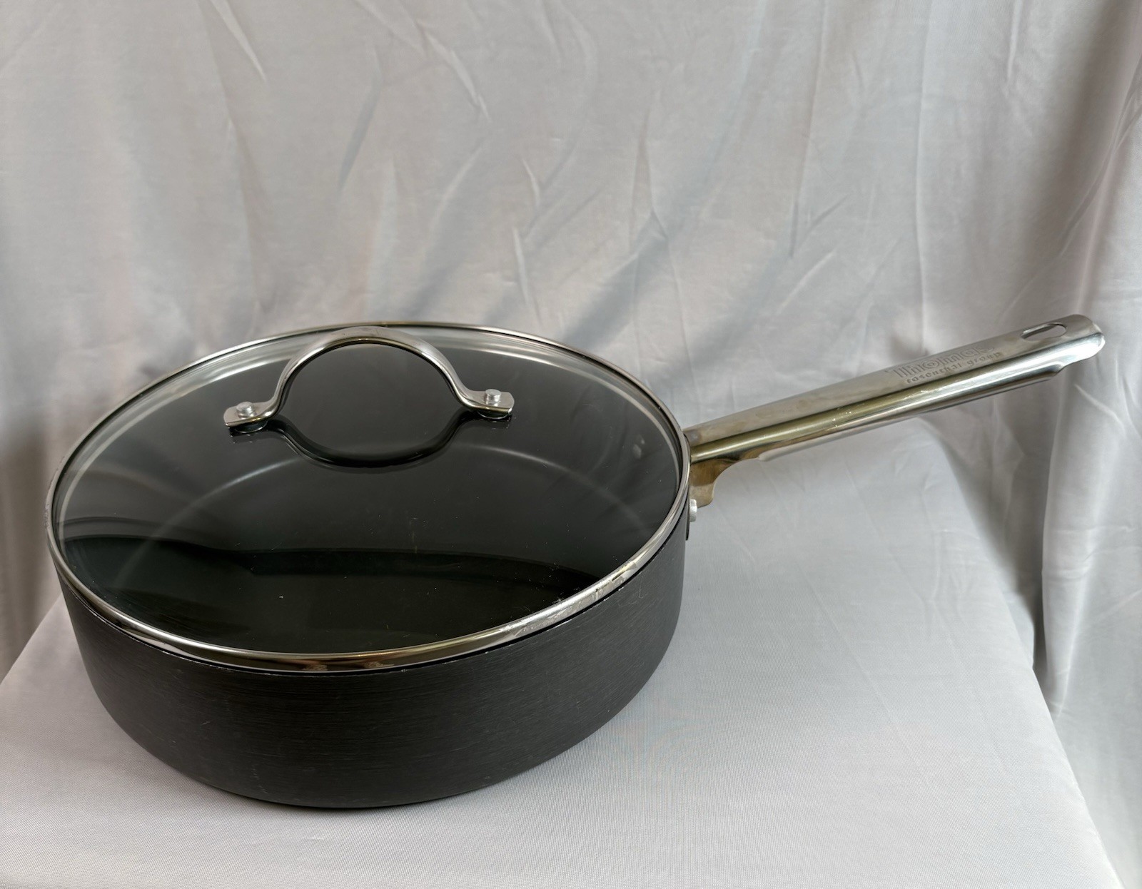 Thomas Rosenthal Group Nonstick Frying Pan 9 1/2” w/Lid Black Titanium-Ceramic