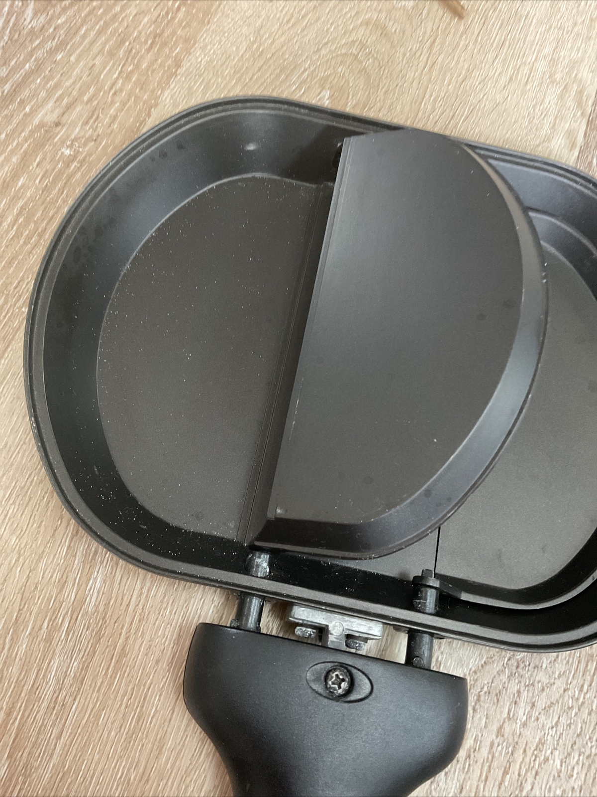 Elite Collection Omelet Pan – Unbranded