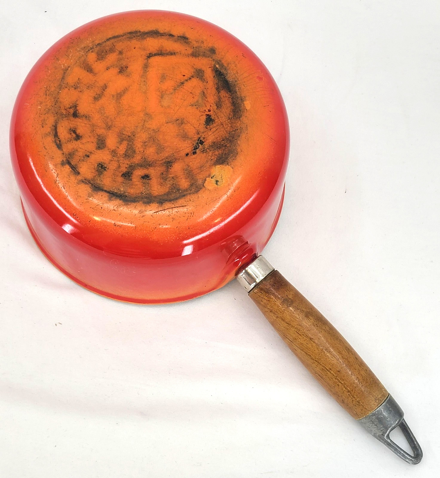 Vintage Le Creuset Flame Orange #16 Wood Cast Iron Lid 6″ Sauce Pan Pot Set