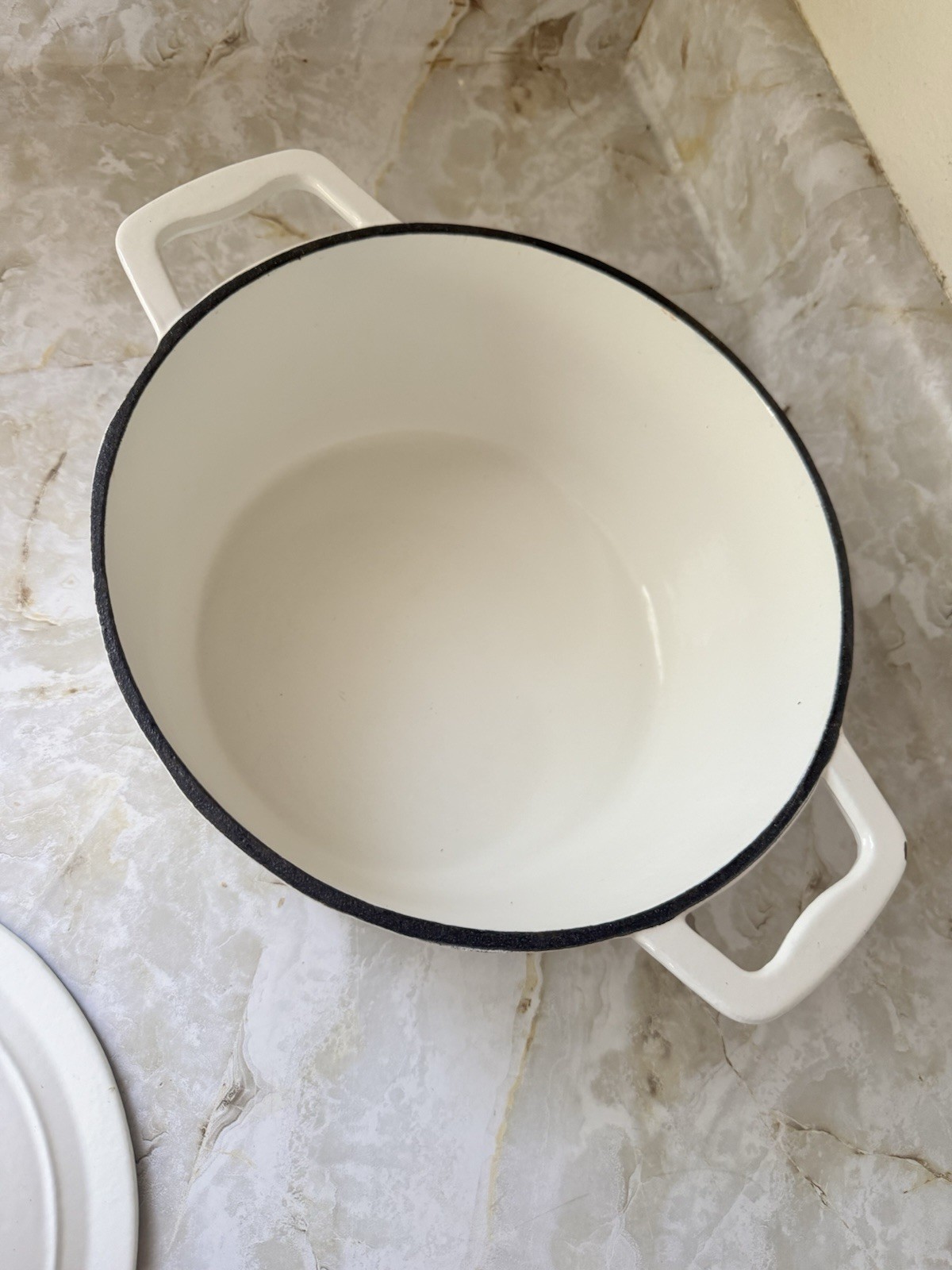 5 Qt White Enamel Cast Iron Round Casserole Dutch Oven w/ Lid, Double Handles