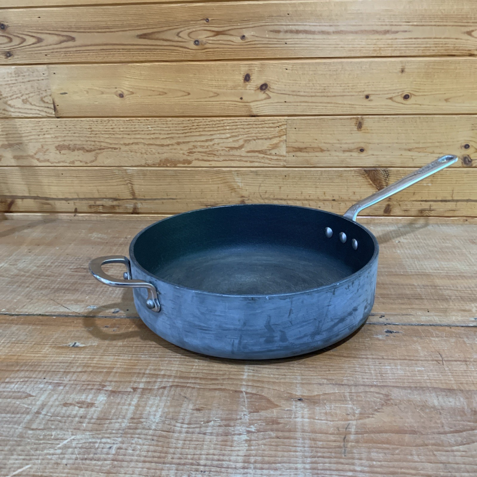CIRCULON Commercial 12″ Non Stick Saute Pan 6 Qt 5.7 L Meyer Hong Kong HCBA496