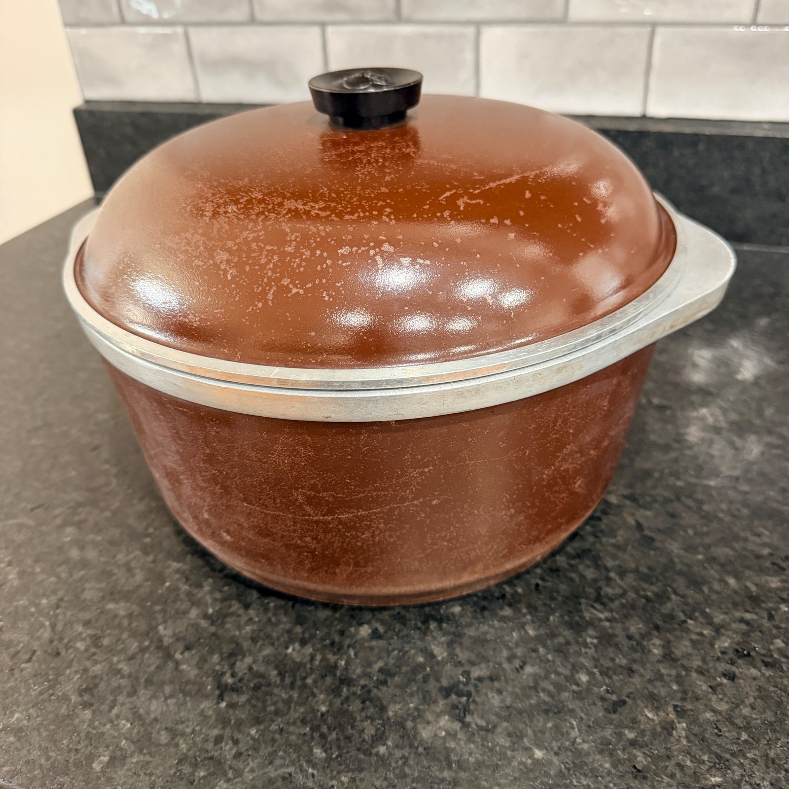 Vintage Club Cast Aluminum Dutch Oven with Lid Brown Stock Pot 8 Quart Very Used