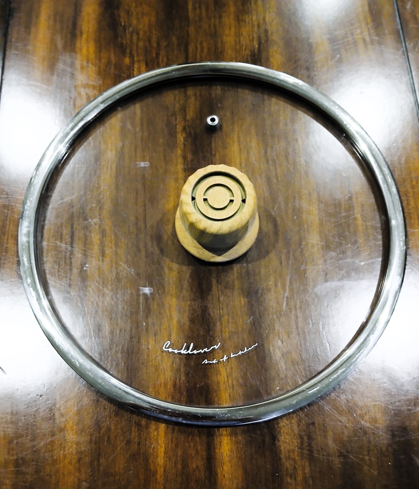 11″ Tempered Glass “Cooklover” Lid with a Wooden Handle