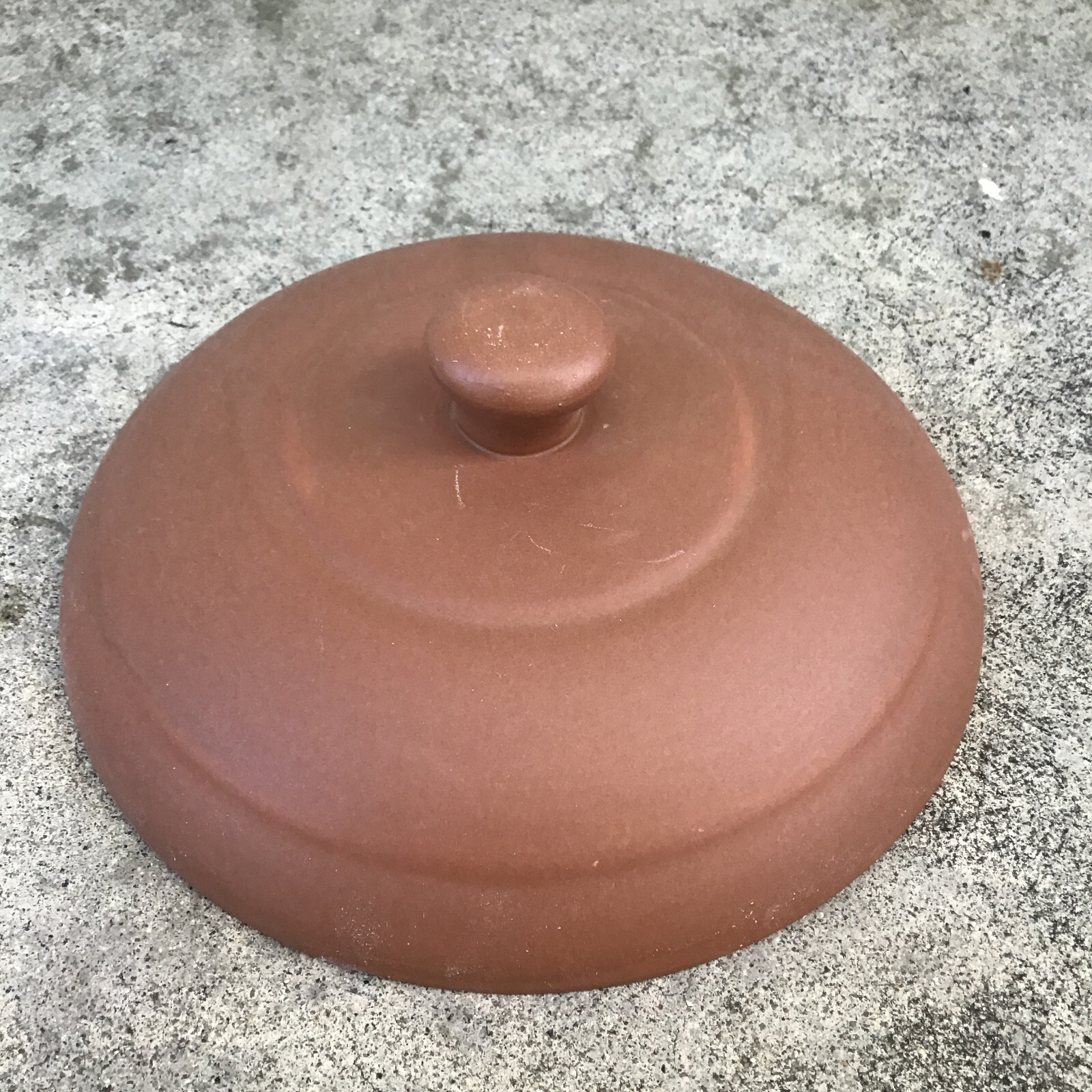Home Essentials 2.64 QT Brown Clay Pot Cookware For Gas Wood Oven Stoves