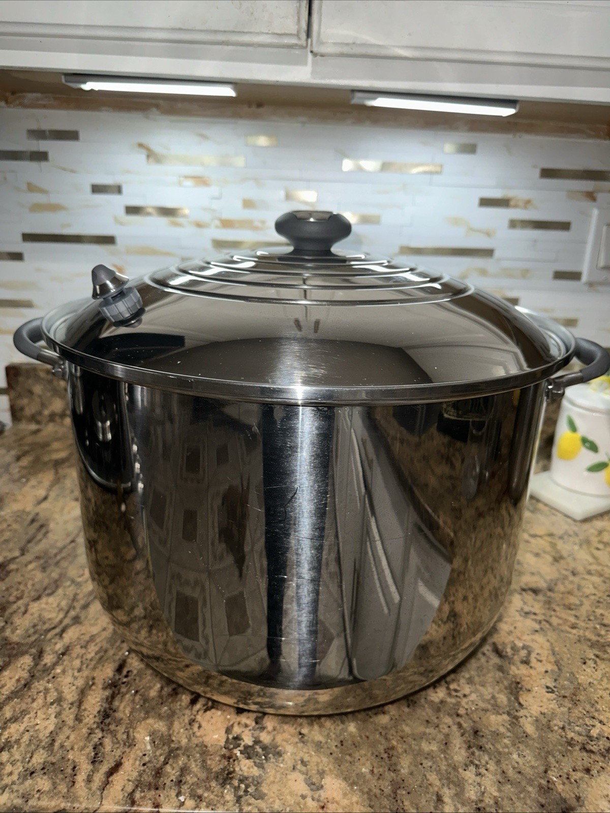 ROYAL PRESTIGE 9-PLY THERMAL DELUXE 30 QT/38 CM STOCKPOT W/COVER