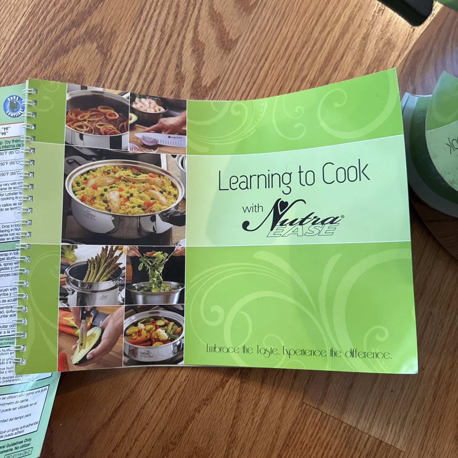 NutraEase 8 Qt Titanium Dutch Oven W/ Lid & Handles Pan Magnet Trivet & Cookbook