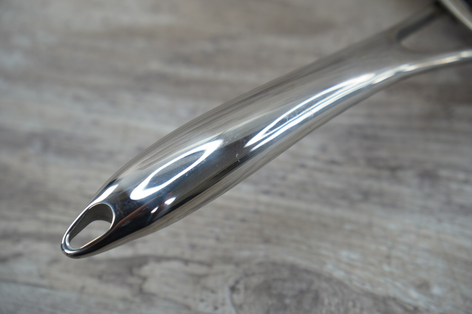 Genuine HexClad 8″ Hybrid Frying Pan Stainless/Nonstick Induction Safe – NO LID