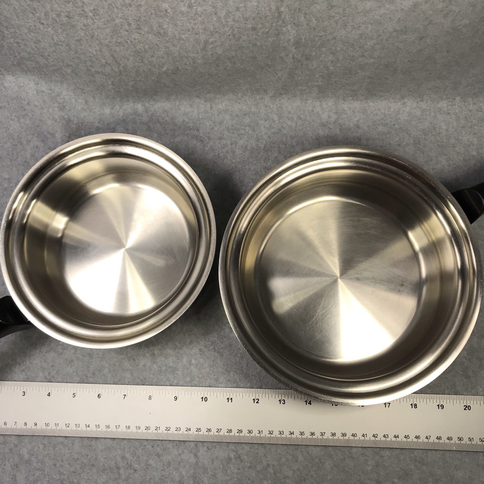 Americraft West Bend 1 Quart 8″ Sauce Pan AND 9.25″ Small Skillet 2-Set No Lids