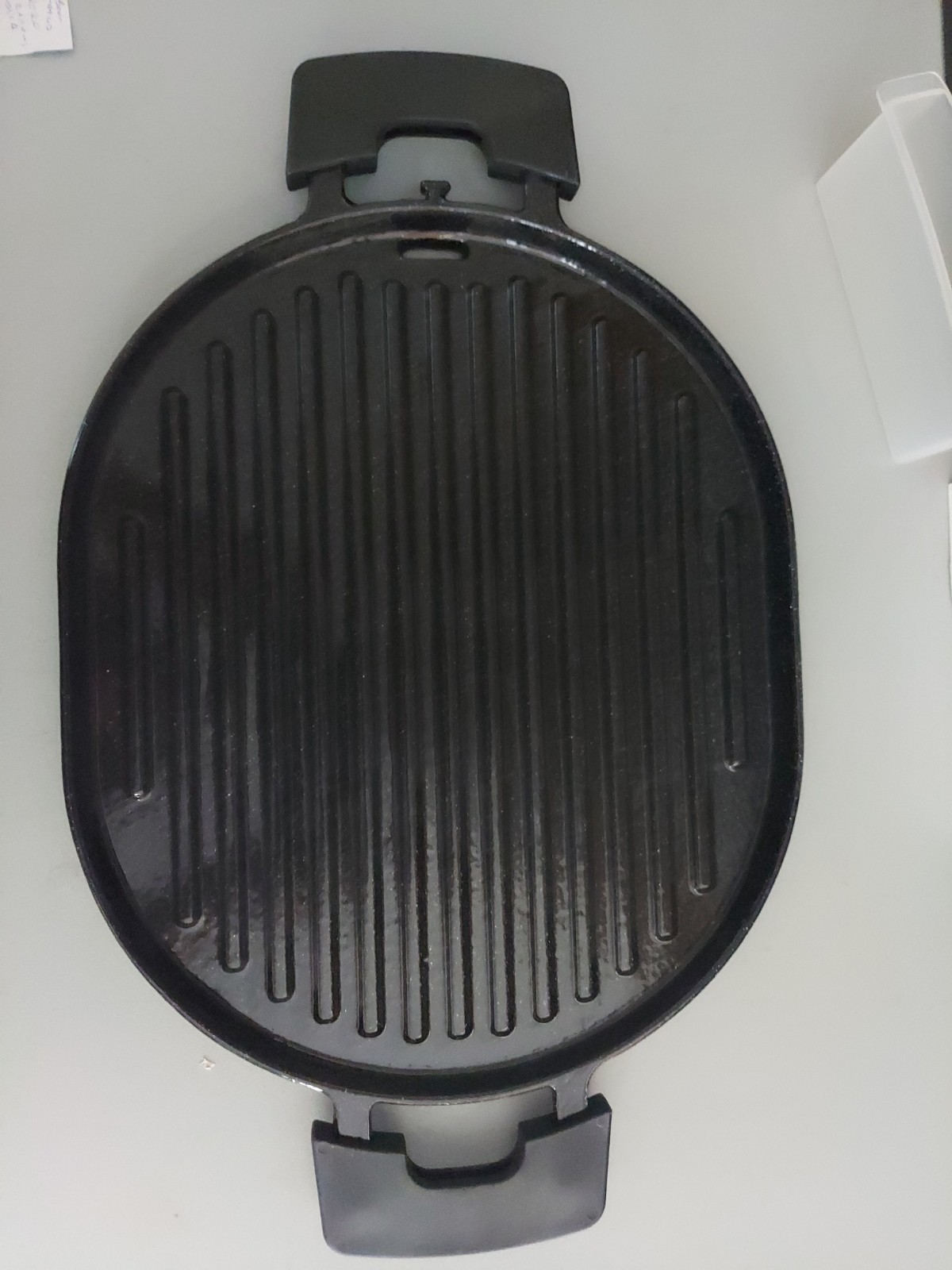NuWave 2 pcs. Cast Iron Griddle 10.5″ Rd. & Cast Iron Grill #31104A 16.5″L