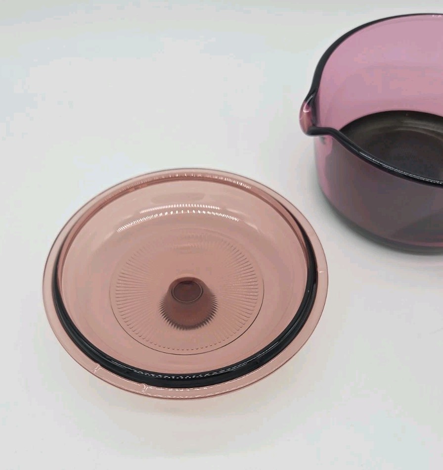 Vtg Corning Ware Vision Cranberry Glass 1L Sauce Pan Pot Teflon Bottom Pyrex Lid