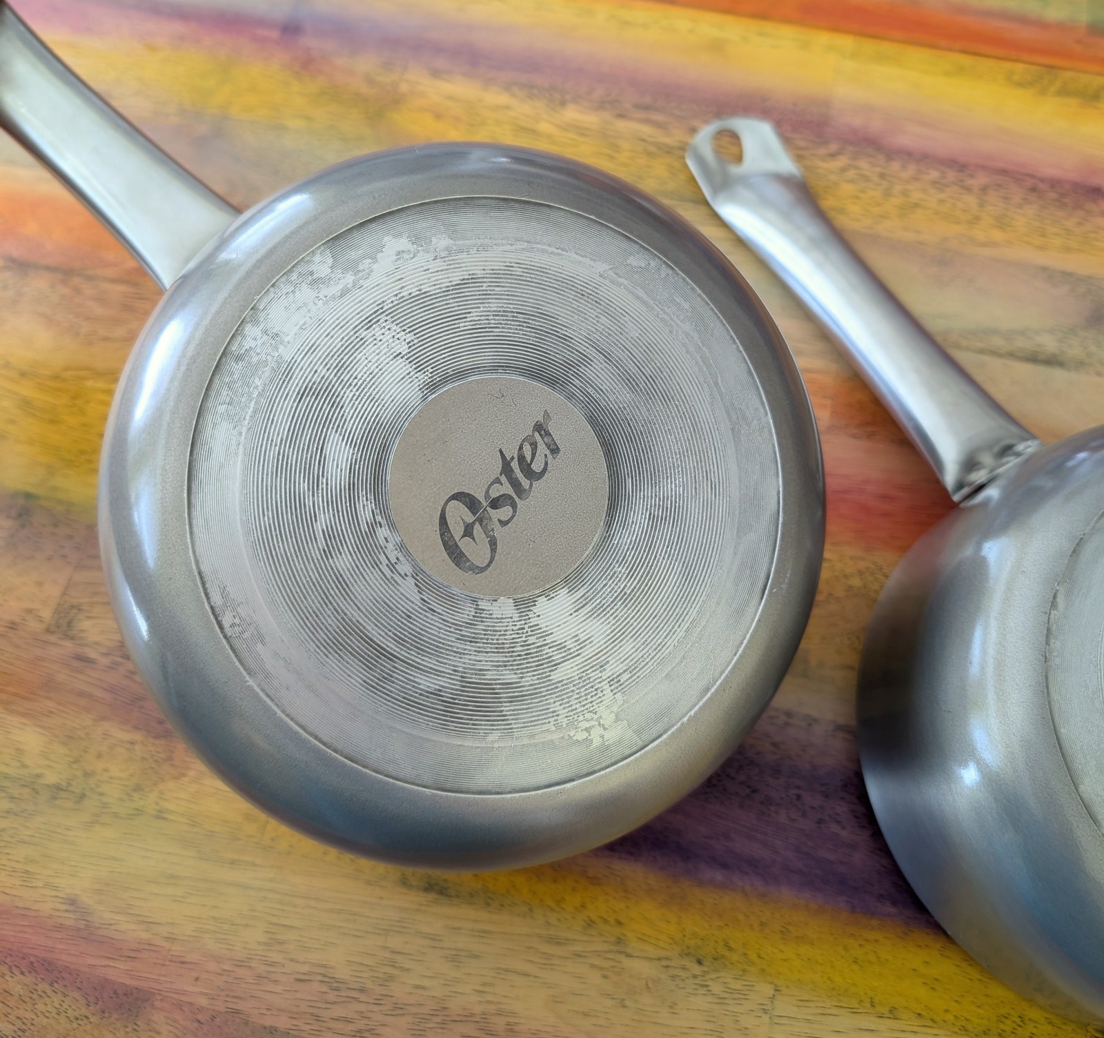 ⭐Oster Pot Pan Non Stick 2 Piece Aluminum Cookware Set in Gray Metal Handles