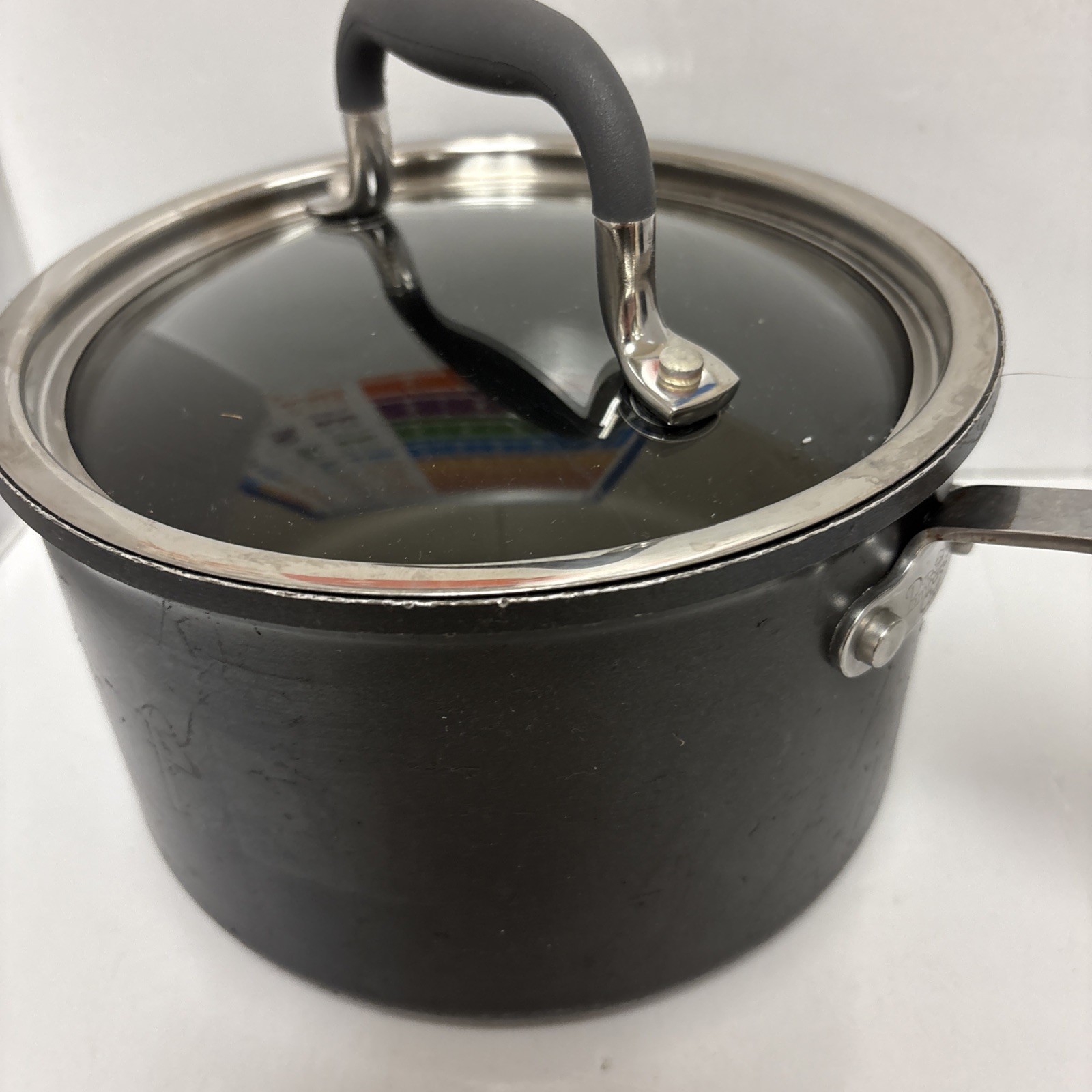 The Pampered Chef 3 Quart Hard-Anodized Non-Stick Sauce Pan With Lid