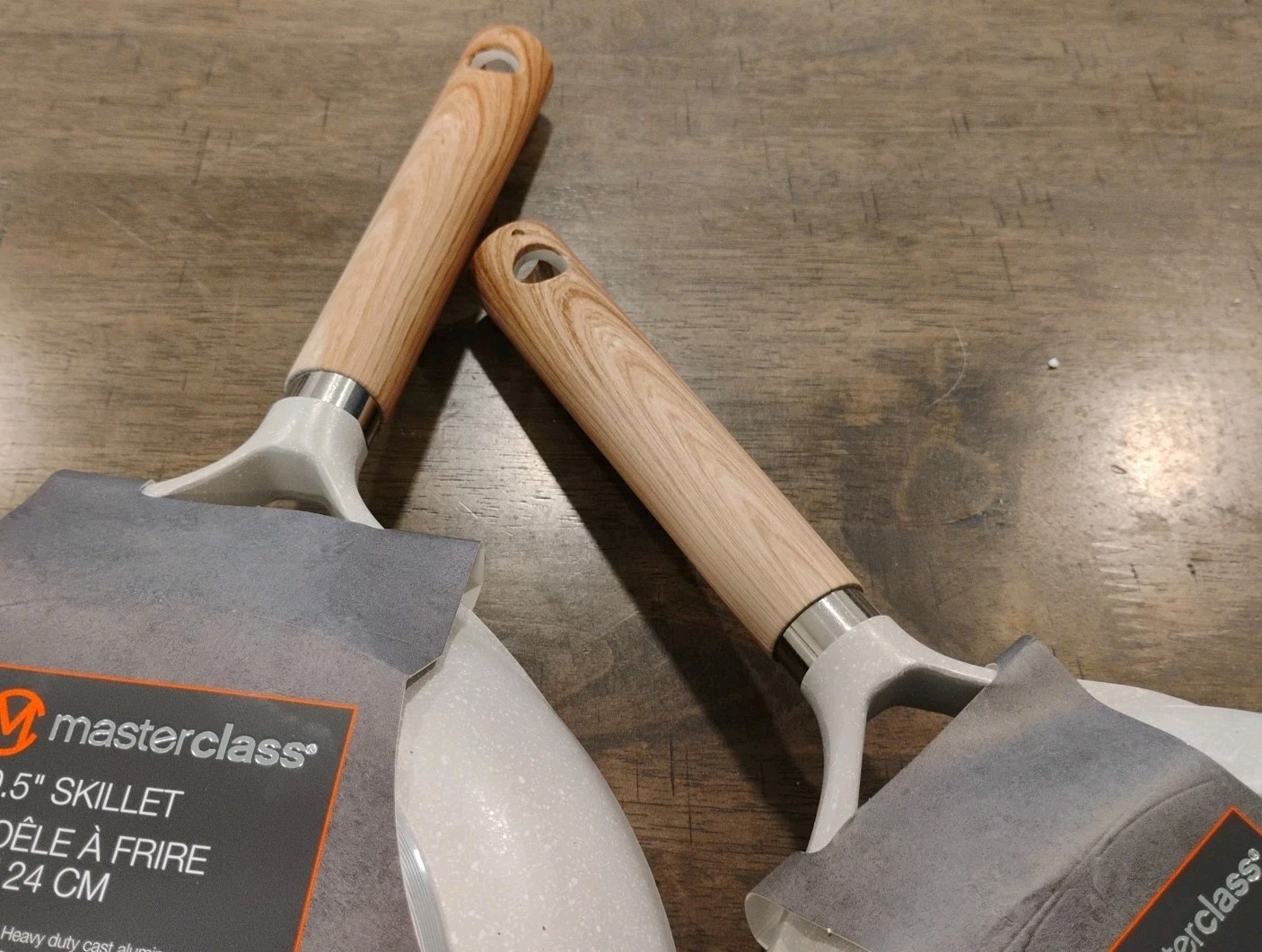 Set of 2 Masterclass Frying Pan 9.5 Inch and 8 Inch Ceramic Nonstick Skillet