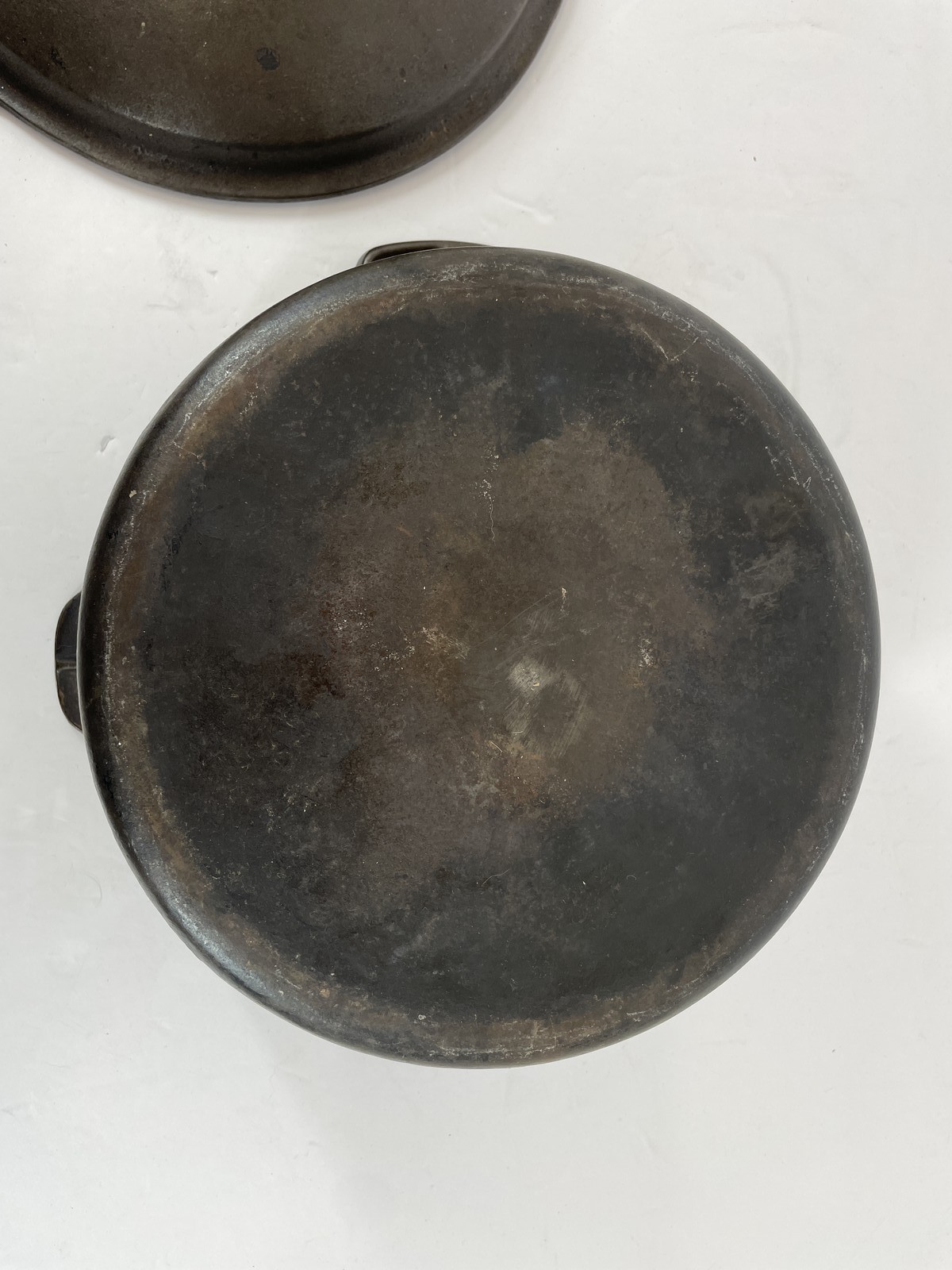 VTG 10″ Unmarked Wagner Ware Cast Iron Dutch Oven Pot Lid Bail Handle #8 no 8