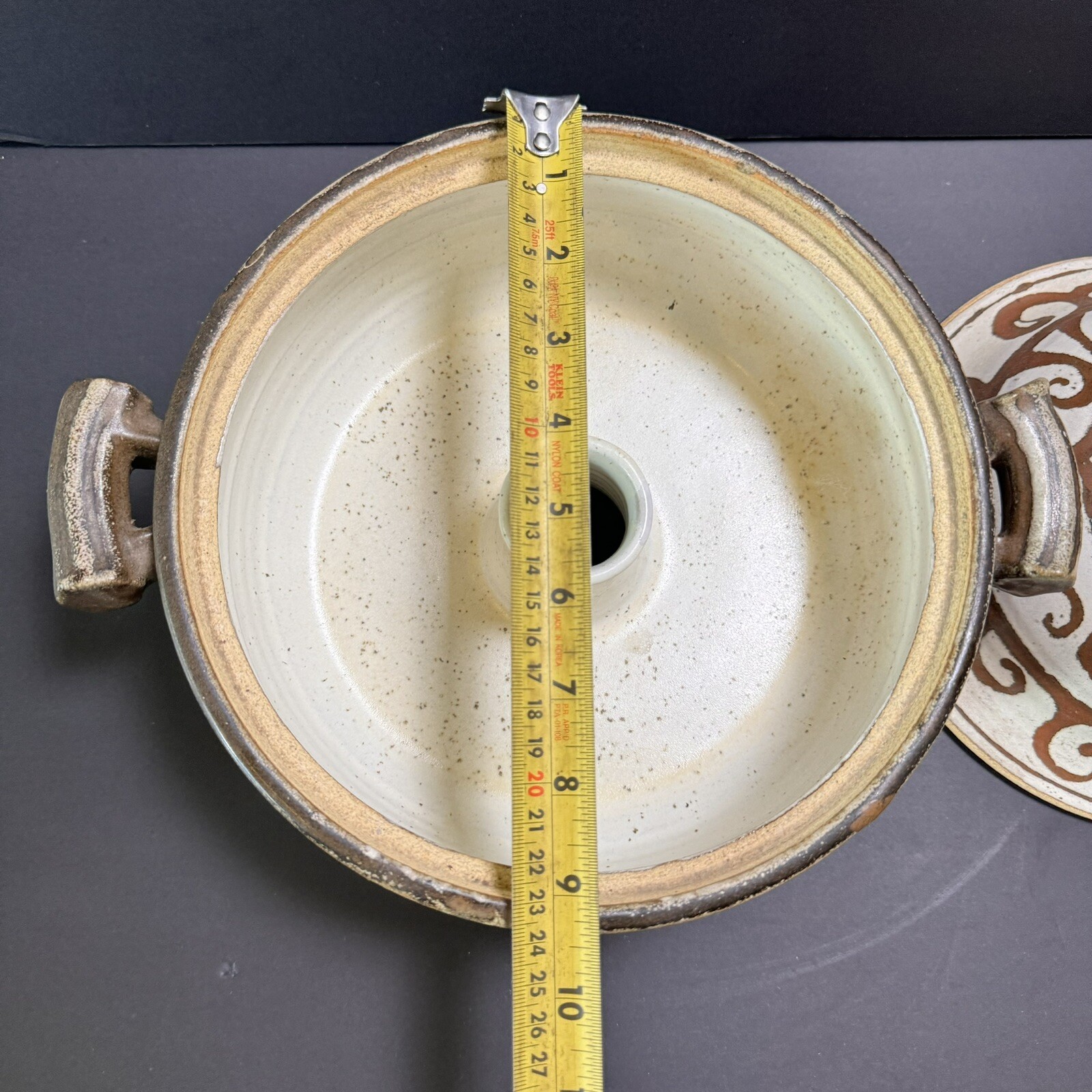 Vtg Stoneware Earthenware Clay Steam Baking Dish Brown Signed Studio Pottery