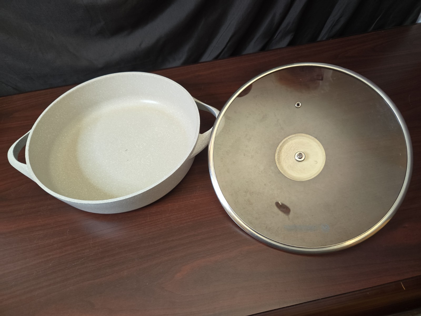 Masterclass Casserole Pot 11” With Glass Vented Lid, Premium Pan Cookware Ivory