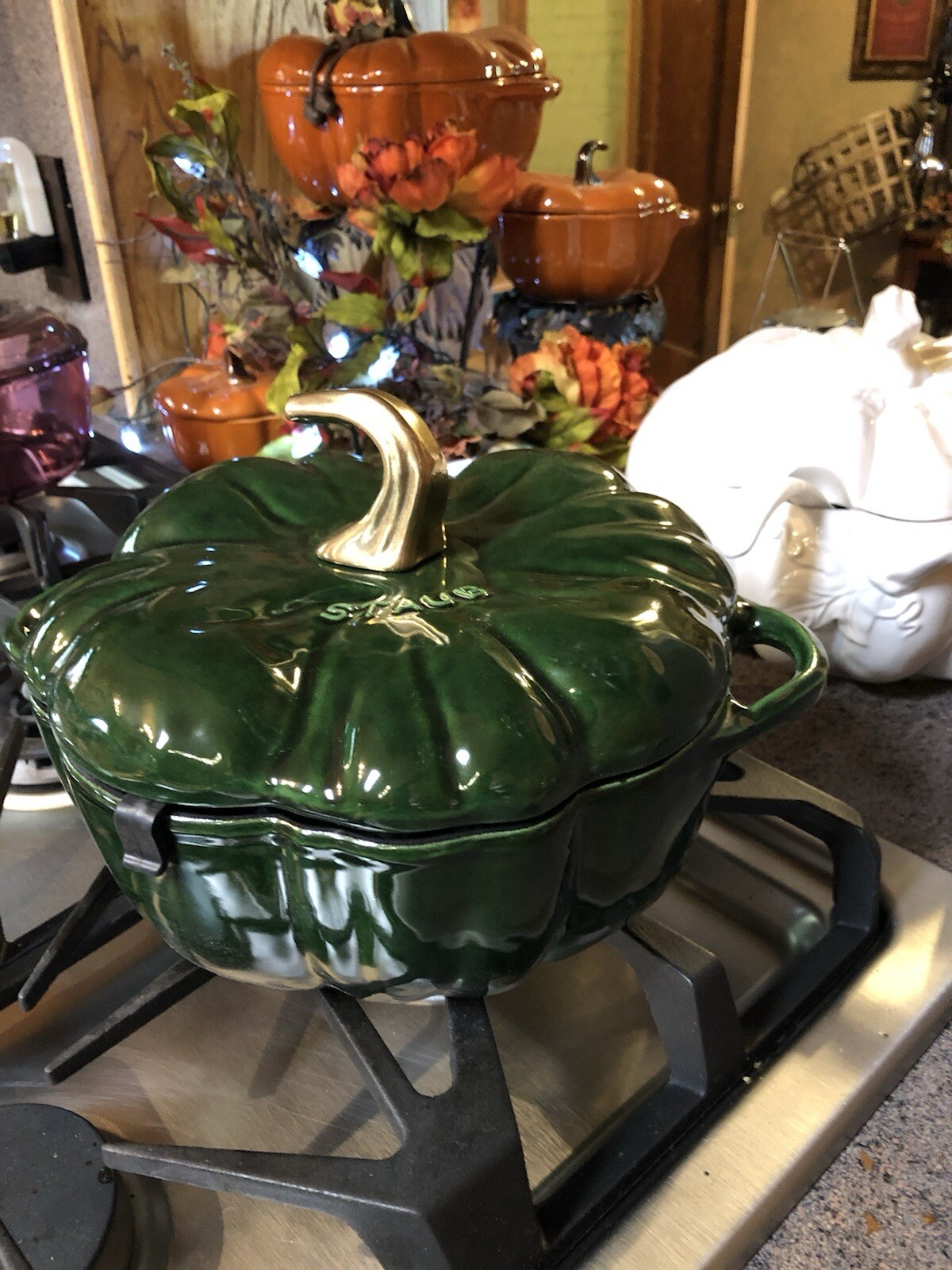 Rare Staub Green Basil Pumpkin, 3.5 Qt Cast Iron BNIB. Perfect Gift!