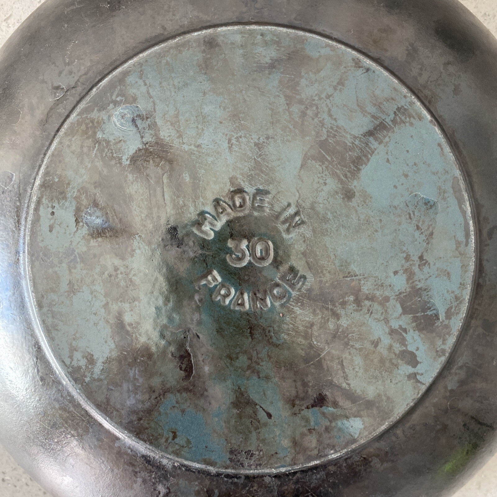 Staub Cast Iron #30 Round Wok 4.5qt Pan 12” Made In France No Lid