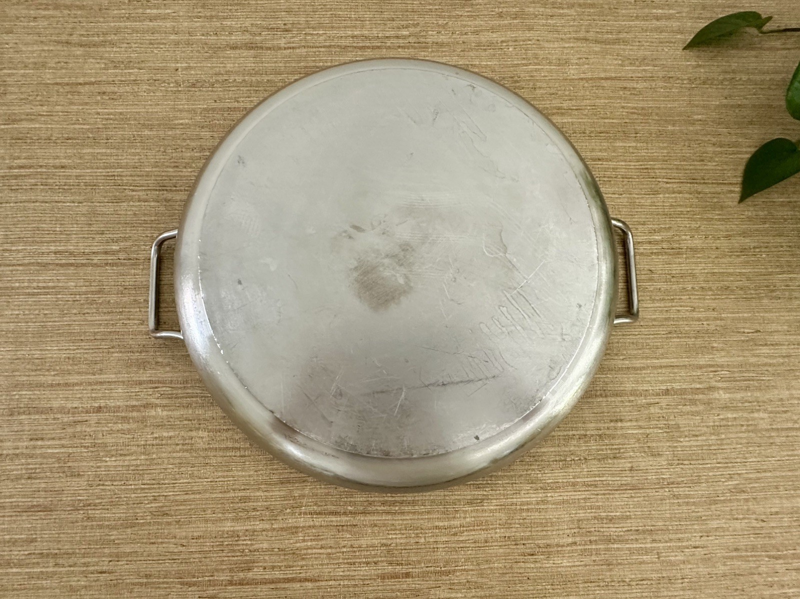 Vollrath 3157 Centurion French Omelet Pan – 4.25 Quart – Stainless Steel