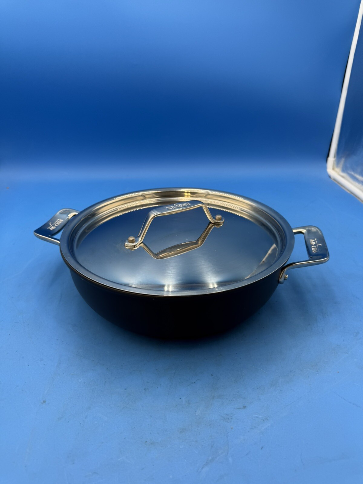 All Clad Metalcrafters 4 Qt. Shallow Casserole Pan 11” W/ Lid