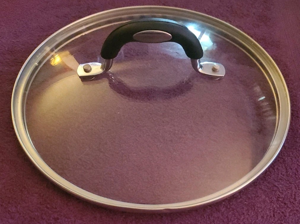 Cooking with Calphalon 8 3/8″ Inner Diameter Replacement Glass Lid 9 1/4″ OD
