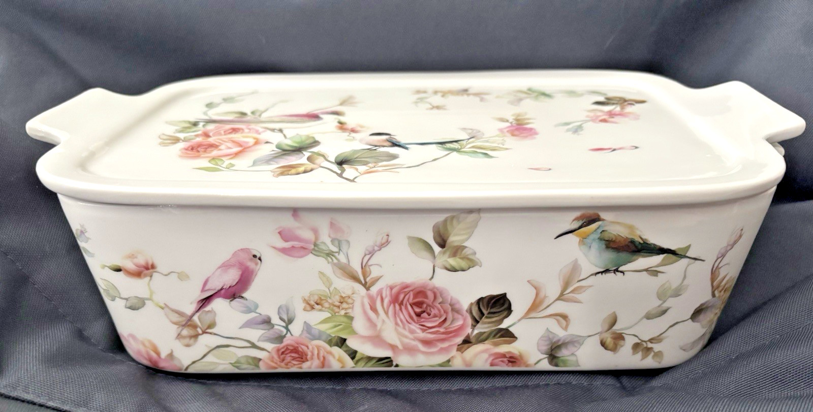 Grace Teaware White Floral/Bird Porcelain Casserole Dish w/Lid Oven Safe 3x7x10″