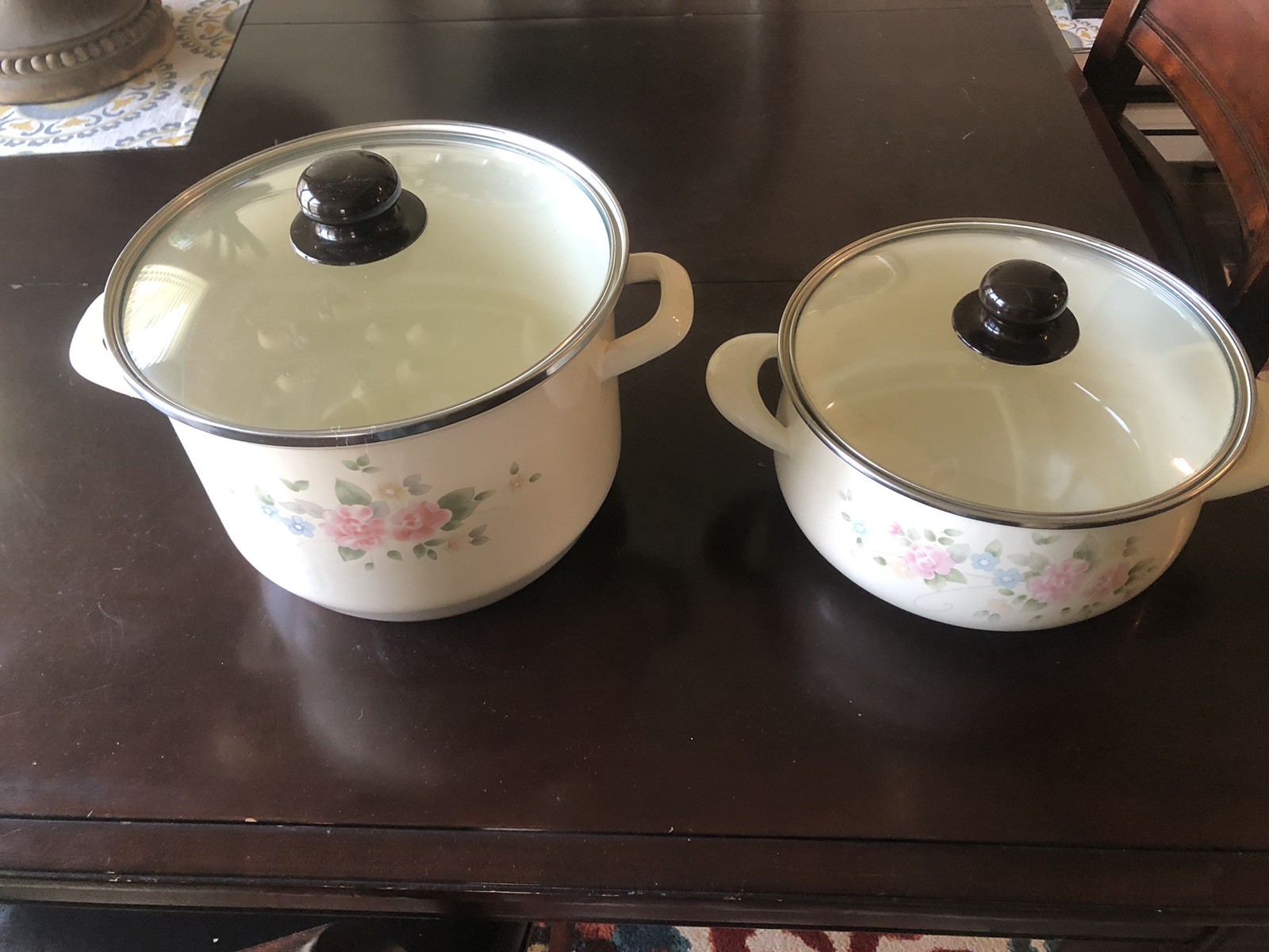 Set Of 2 Vintage Pfaltzgraff Tea Rose Enameled Stock Pots With Kids