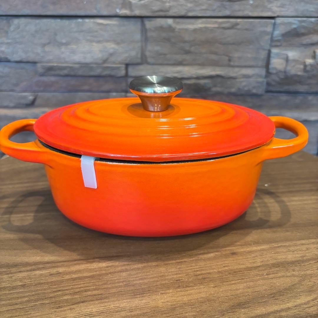 Le Creuset Signature Cocotte Oval 17cm 1qt Flame Orange Enamel Pot Cast Iron