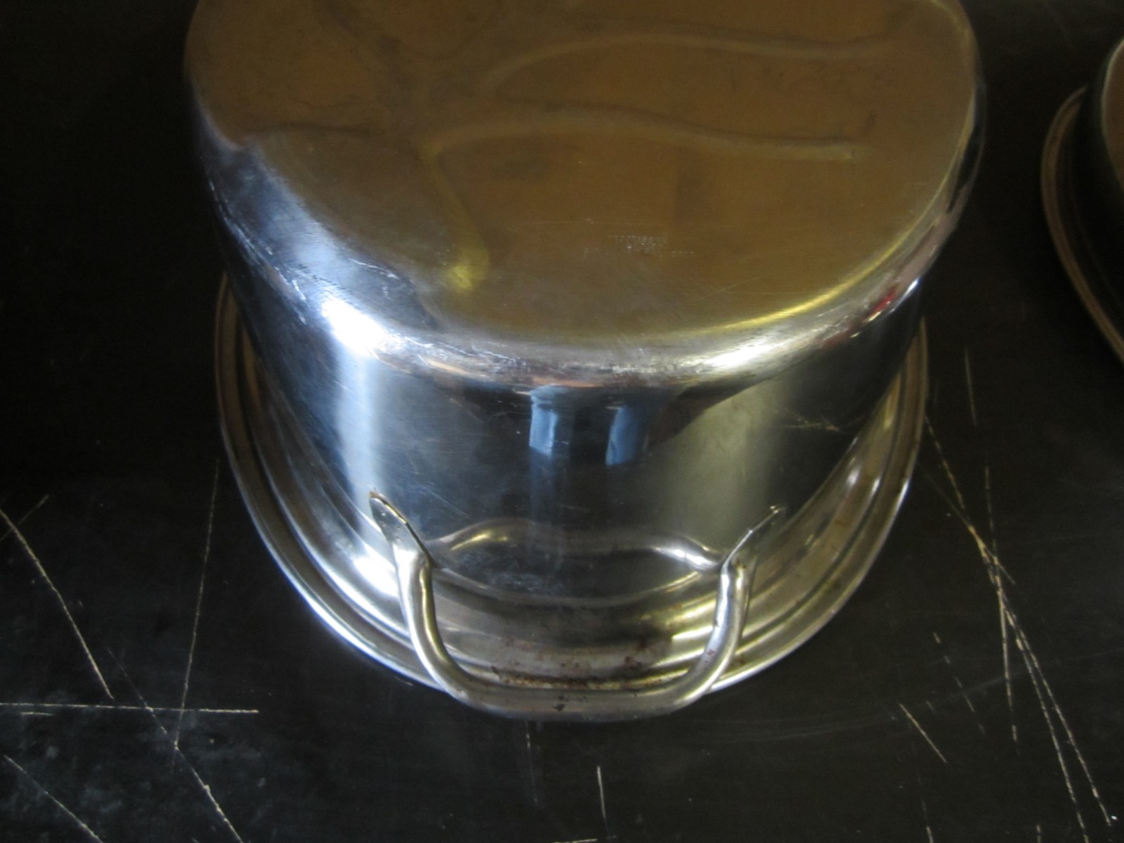 Standard Roasting Pan Large Pot Stainless Steel Pot, Lid.