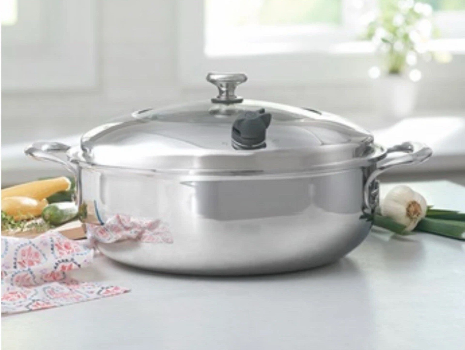 VIDA SANA® 5-PLY STAINLESS STEEL COOKWARE 10-Qt. Deep Casserole 5832