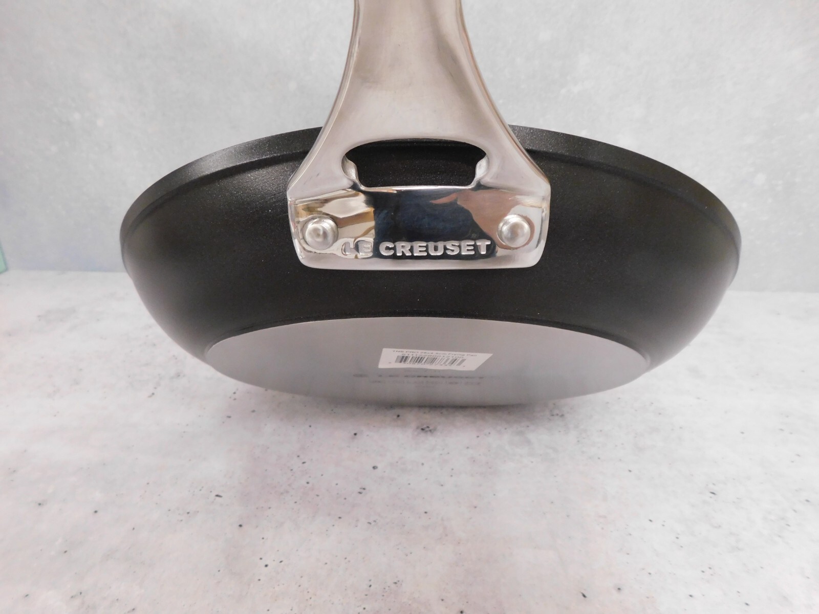 Le Creuset Toughened Nonstick PRO Fry Pan with Glass Lid, 12 Inch – New
