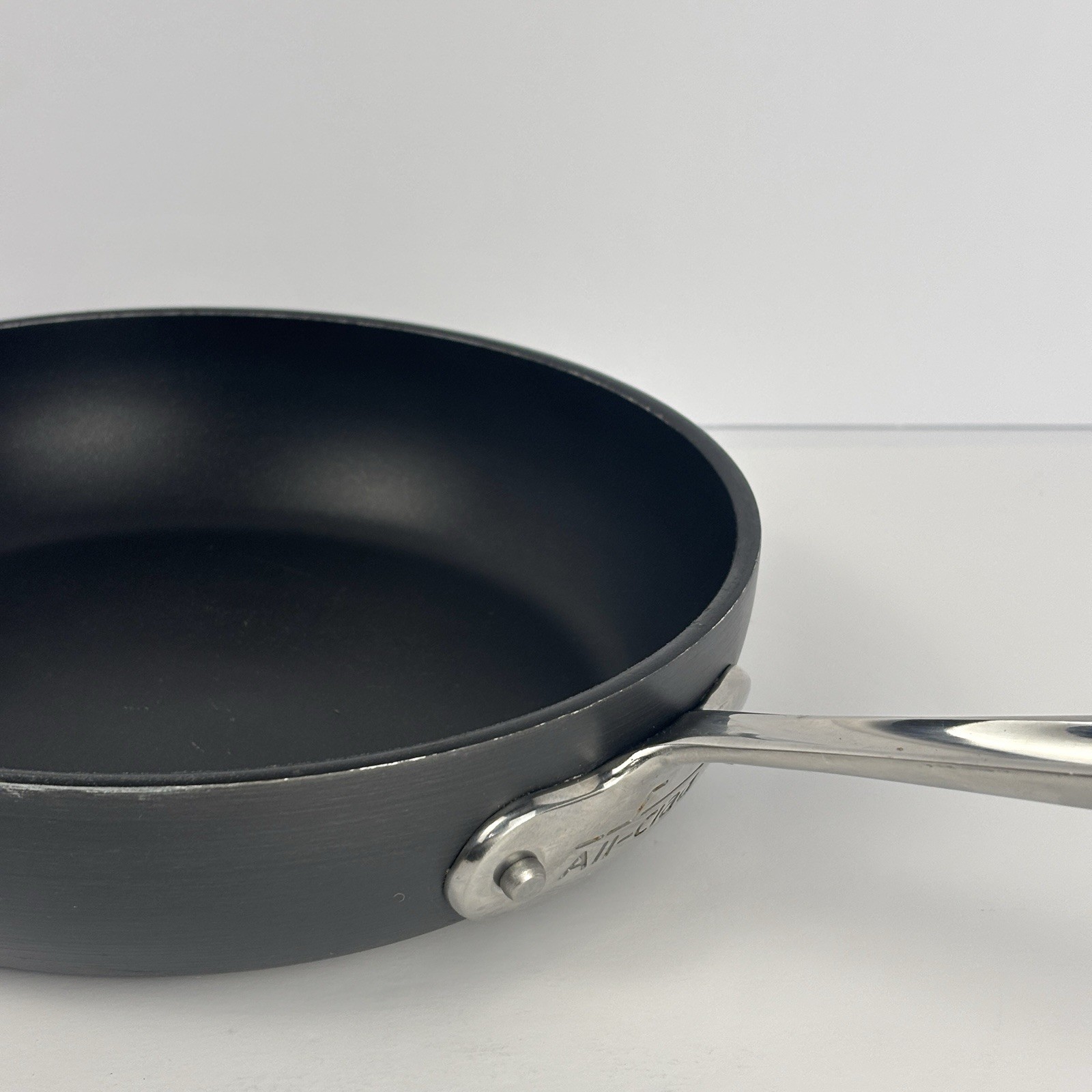 All-Clad 8 8.5 Inch Nonstick Fry Pan Hard Anodized HA Skillet Stainless Steel