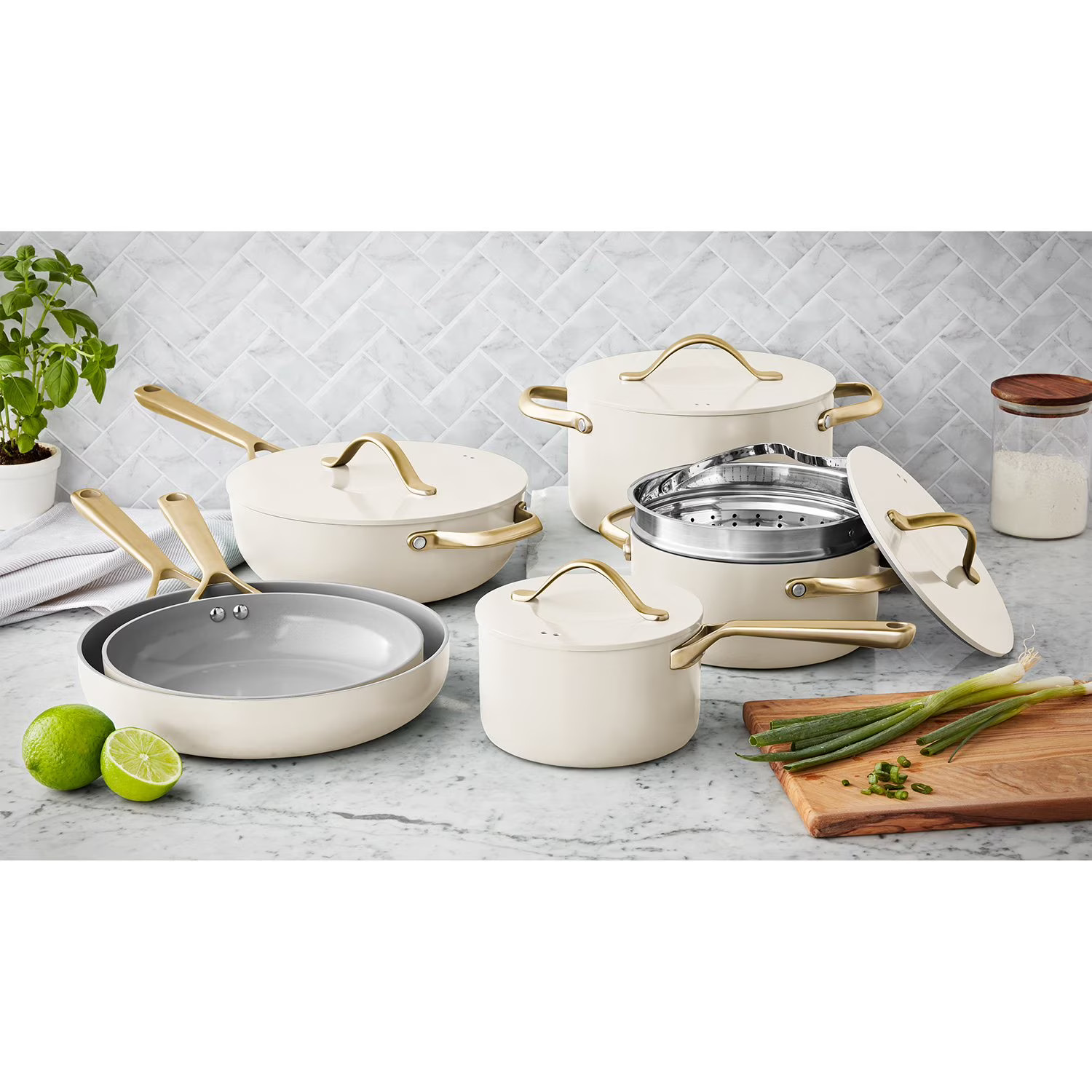 Member’s Mark 11-Piece Modern Ceramic Cookware Set – Cream