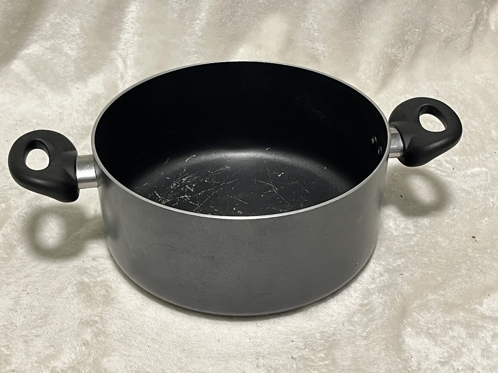 T-fal Tefal Nonstick Aluminum Pot 9.5″ Dia x 4.25″ Tall, Black, No Lid