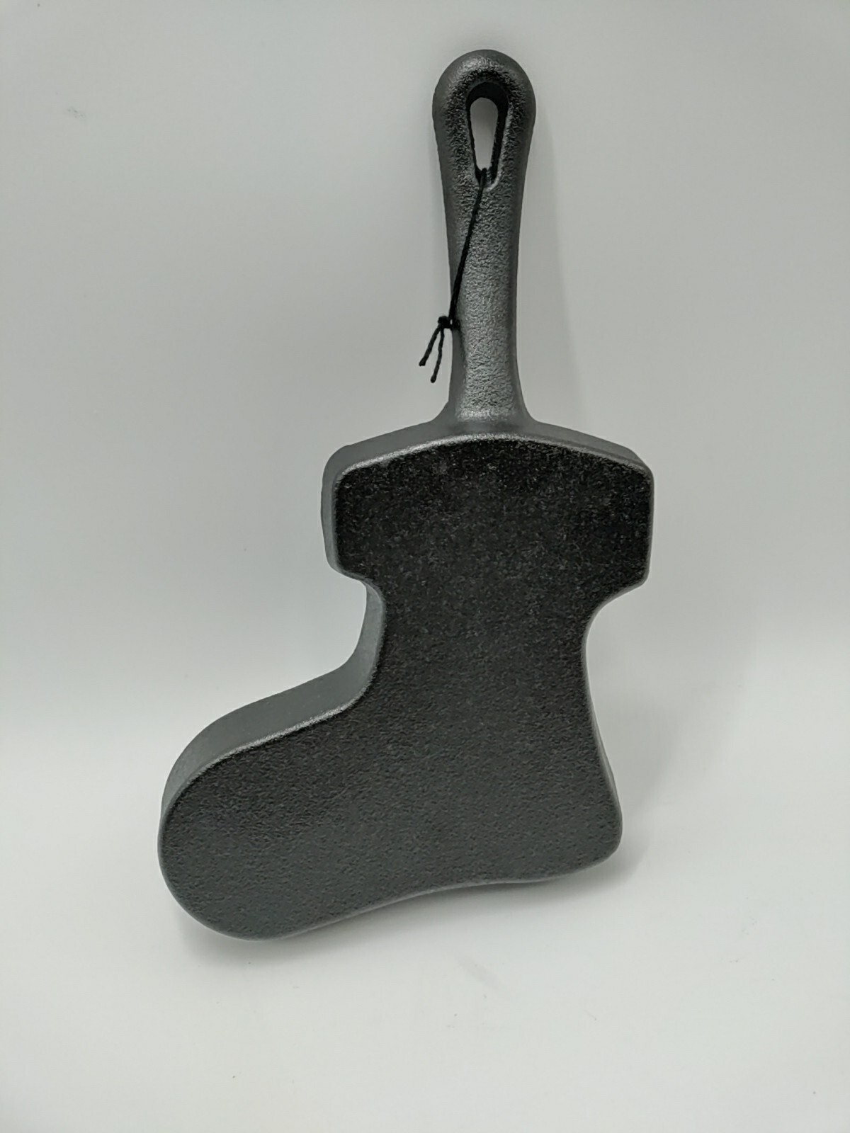 Brooklyn Steel Co. Mini Cast Iron Skillet – Stocking, Black, 9.5″ L x 5.5″