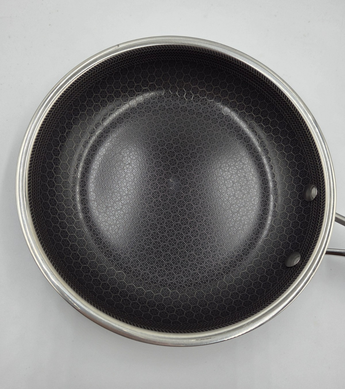 HexClad 8″ FRYING PAN with LID 8-Inch 8 Hybrid Non-Stick – Used Good Condition