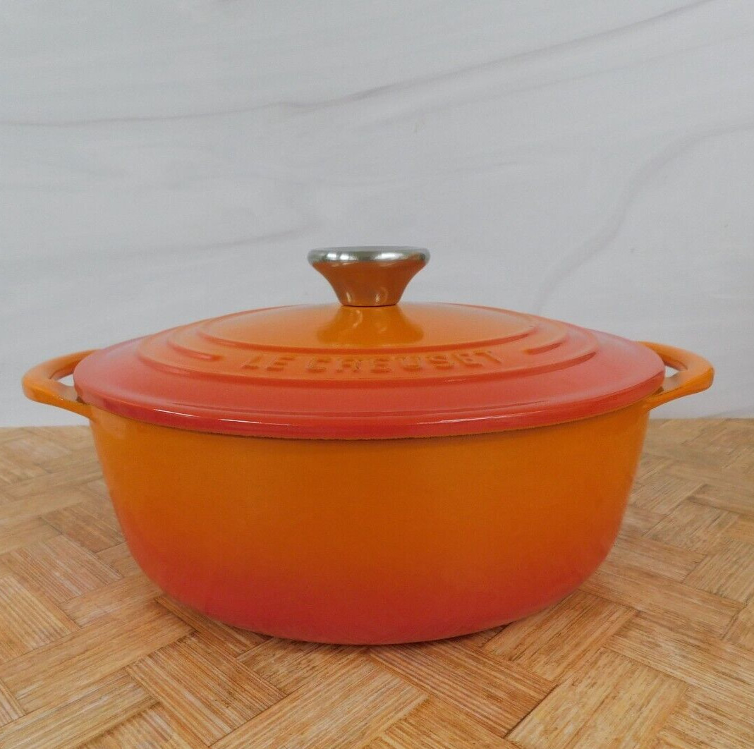 Le Creuset Cast Iron 2.75 Quart Shallow Round Dutch Oven, Flame – New