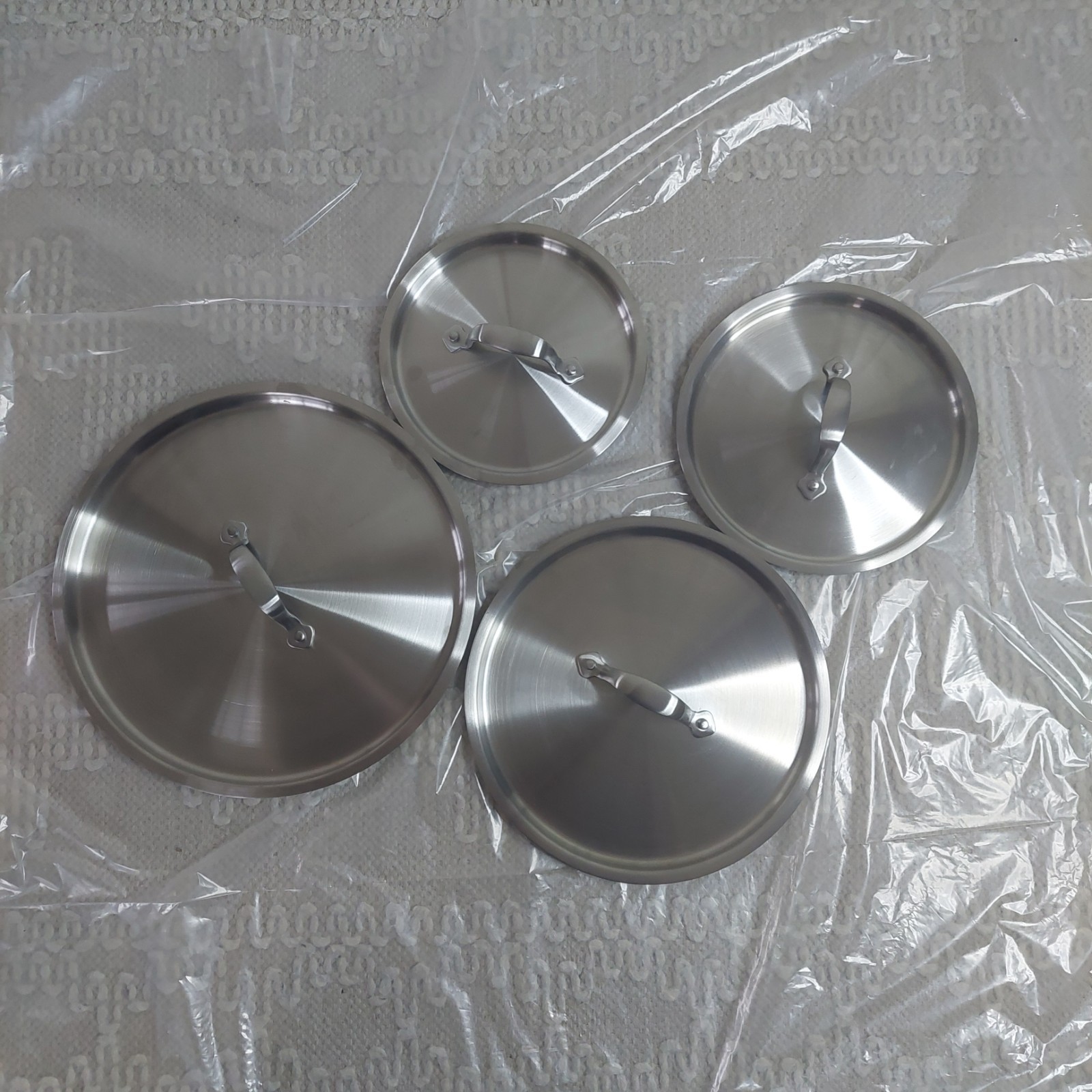 NWOT! Quince 5ply Stainless Steel Non-Toxic 10 Piece Cookware Set! (SCG)