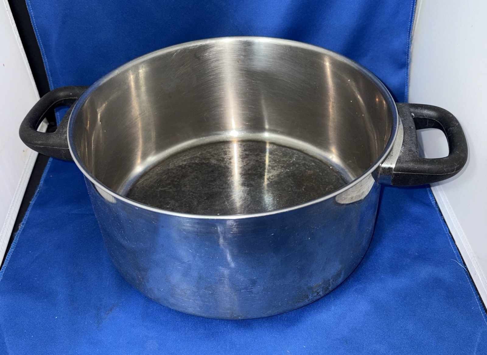 International Pro Chef 2000 Series 4 Qt Stockpot