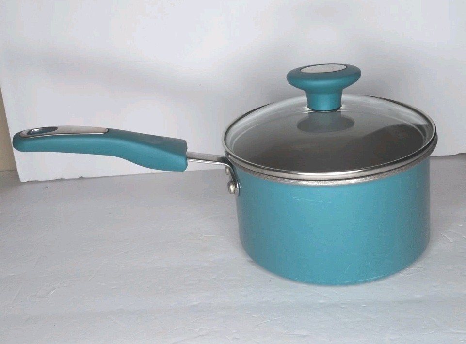 RACHAEL RAY COOKWARE TEAL 7 INCH 2 QT POT NON STICK