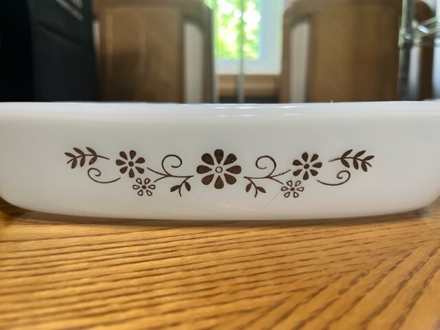 PYR=O-REY RECTANGLE SHAPED BROWN FLOWER 8 1/2 BY 5 1/2 MILK GLASS CASSEROLE DISH