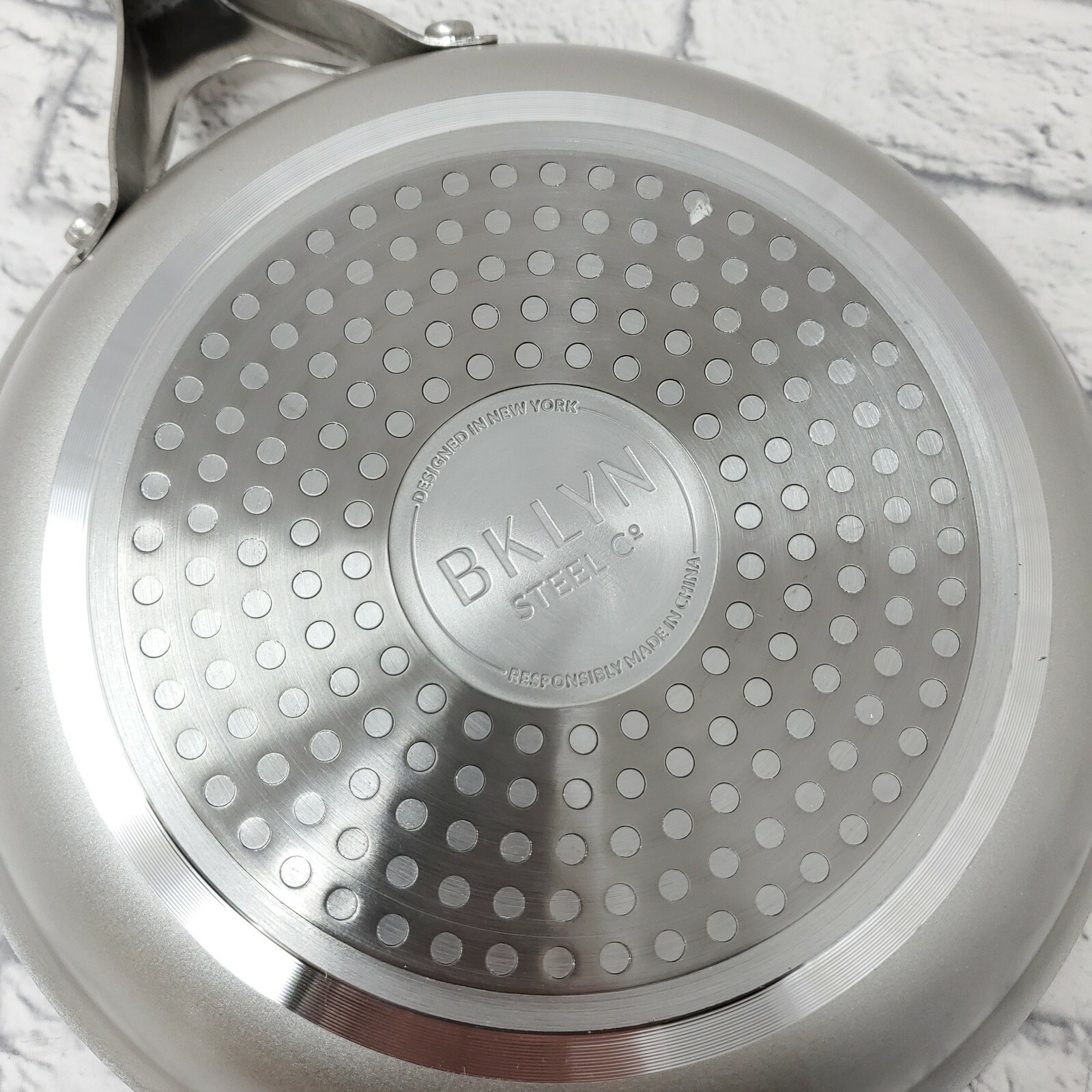 Brooklyn Steel Co. Interstellar Flared Sparkle Cookware Aluminum Fry Pan 8″