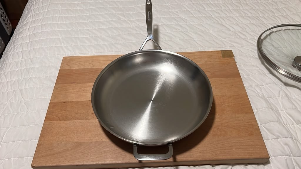Demeyere Essential 5 Stainless Steel 12.6” 32cm Frying Pan with Glass Lid