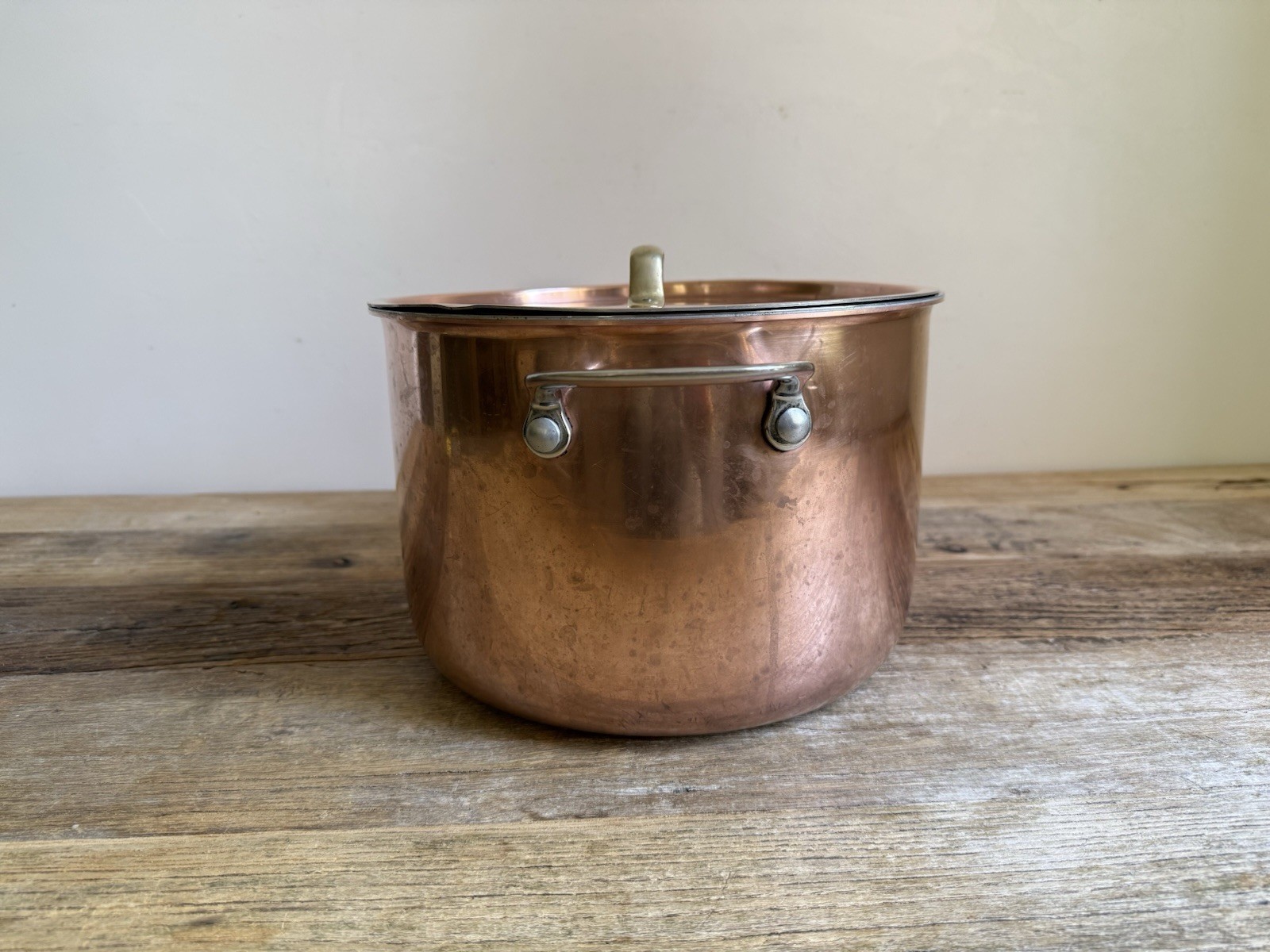 Copper Stew Pot with Lid – 25cm