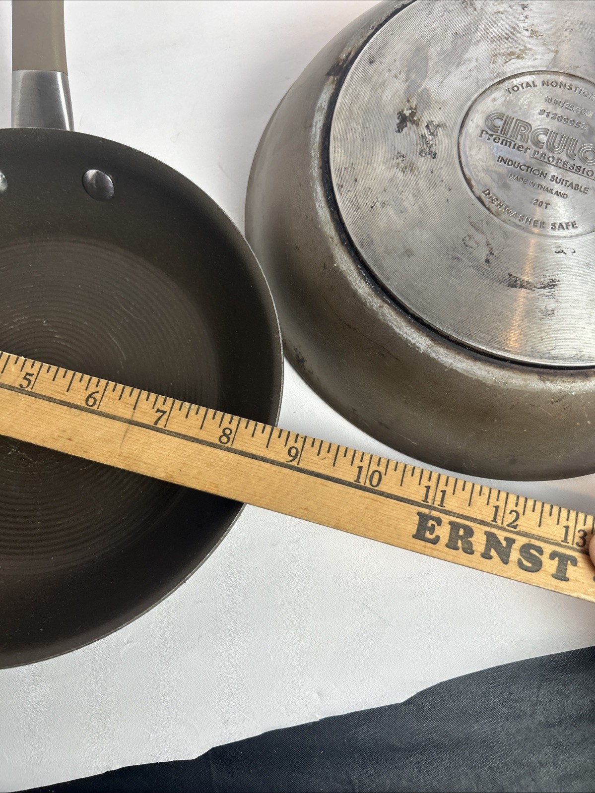 Circulon Premier Professional 8.5” & 10″ Frying Pan Set (10 Needs Cleaning)