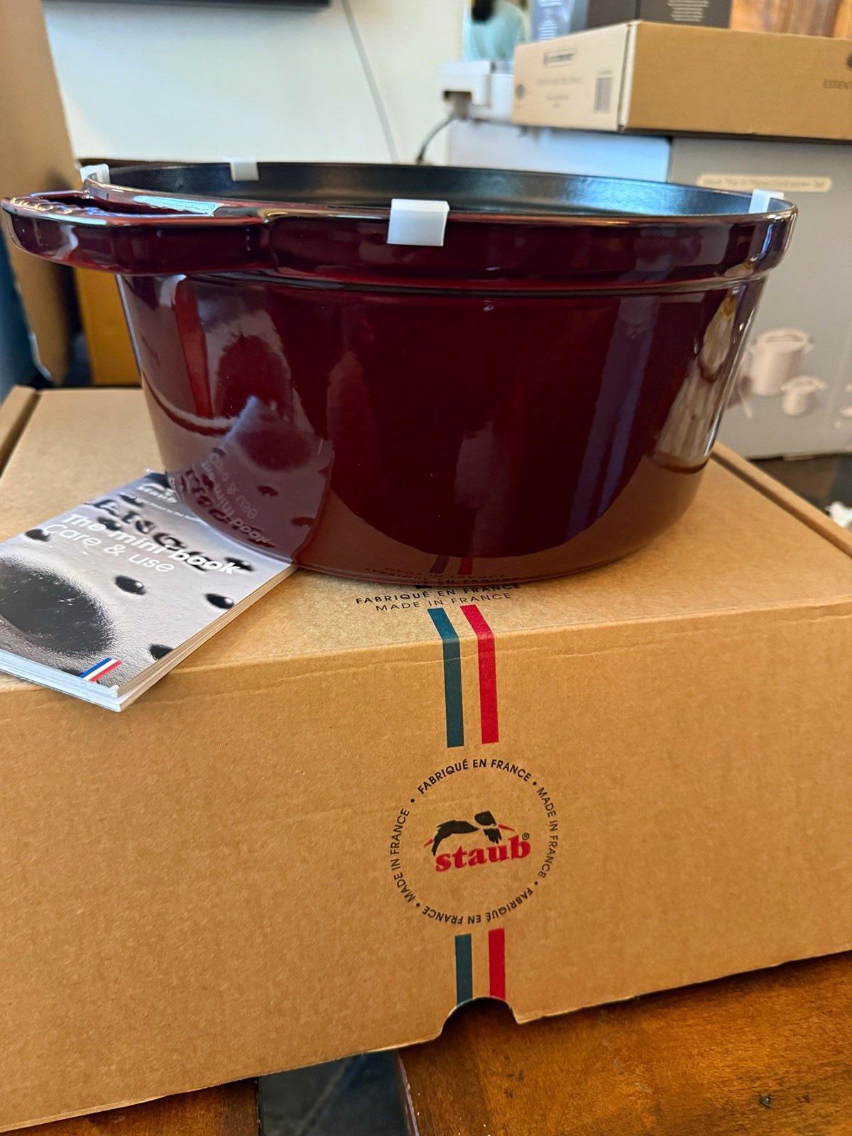 Staub 7 Qt Enameled Cast Iron Round Dutch Oven w/ Lid Red, Electric/Gas/Ind