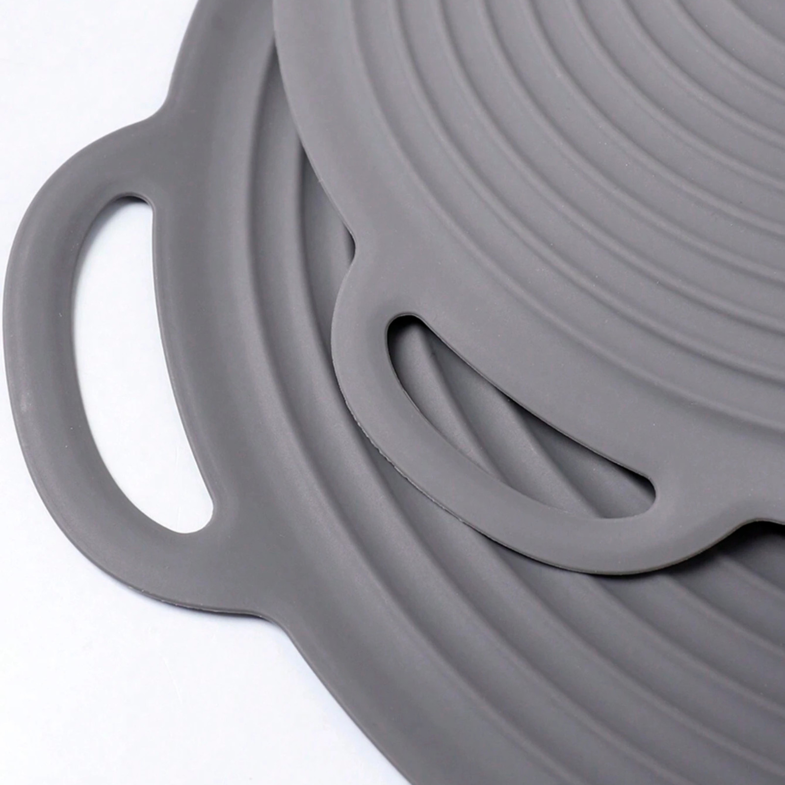 1Pc Silicone Foldable Reusable Lid with Handle for Pots and Pans Heat Resistant